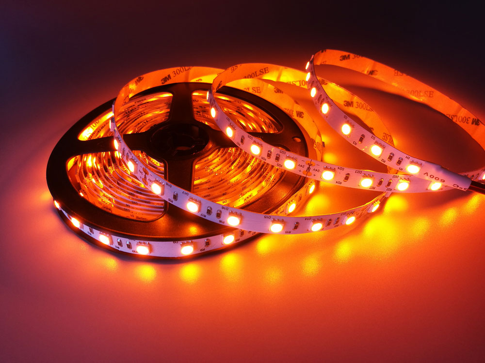 S013-50 Stück LEDs 2mm kurz ORANGE diffus amber 