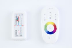 Contrôleur Rainbow Touch RGBW (2.4GHZ) pour bande LED RGBW