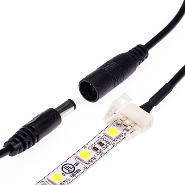 connettore cc 3 600x600 - Guida all'applicazione delle strisce luminose a LED