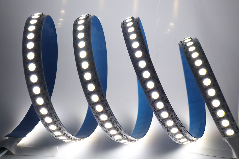 SK6812 WWA LED strip lights 5 - Addressable LED Strip Lights