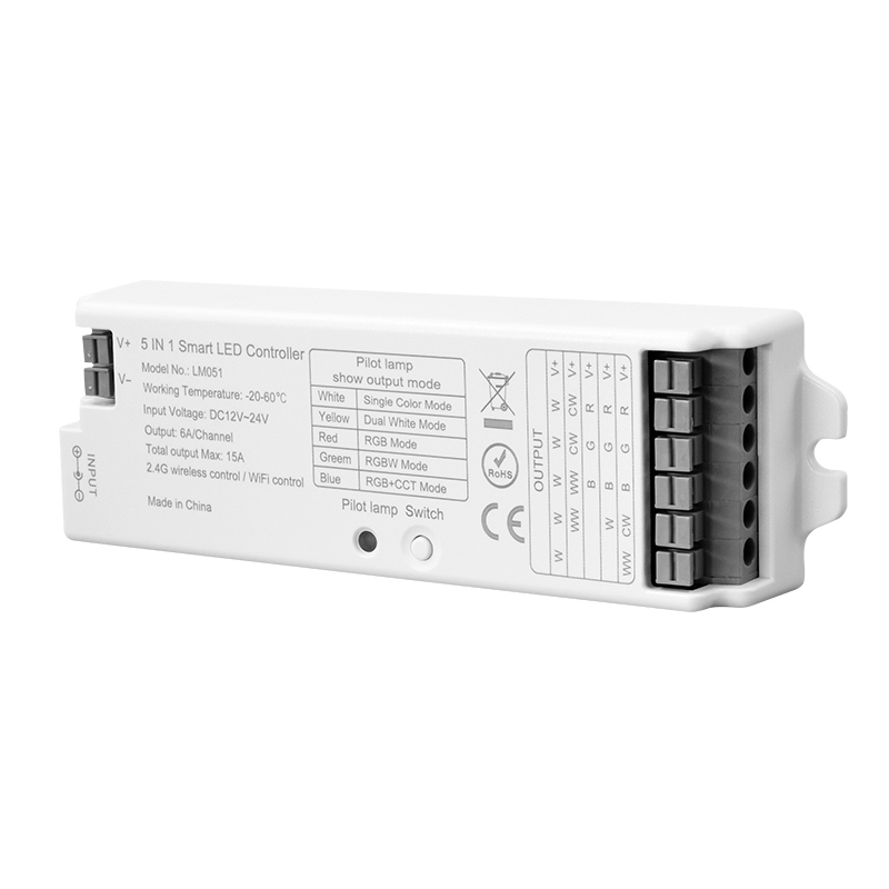 LM051 3 - 2.4GHz RF Smart Controller